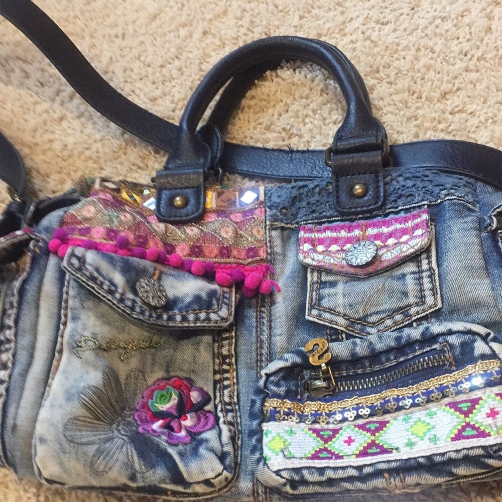 Handbag